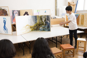 写真：屏風プロジェクトの最終プレゼンテーションの様子3