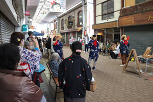 写真：音楽イベント 子どもも大人も音を楽しむ音楽彩の様子5