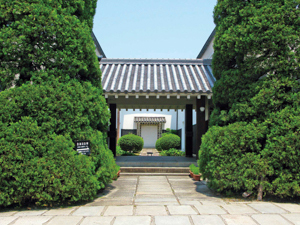 写真：(12) 倉紡記念館