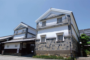 写真：(16) 倉敷民藝館