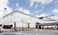 写真:倉敷市民会館 外観