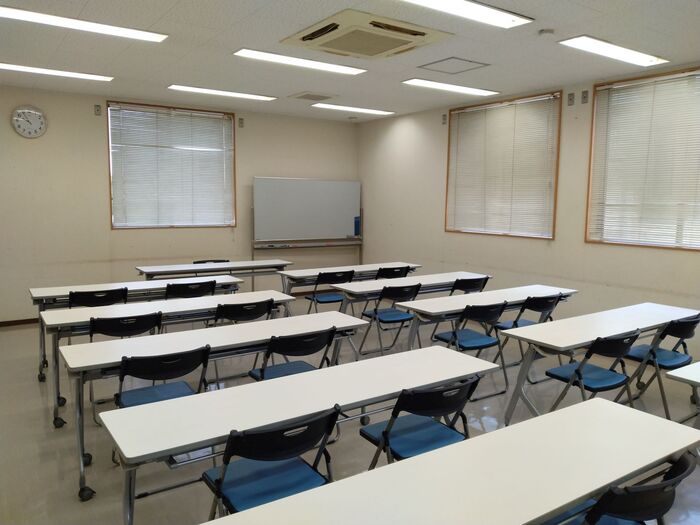 写真：第1会議室（定員20名）