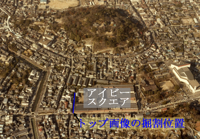 写真:美観地区周辺の空撮(アイビースクエア:トップ画像の掘割位置)