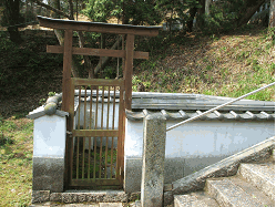 写真:不洗観音の閼伽水