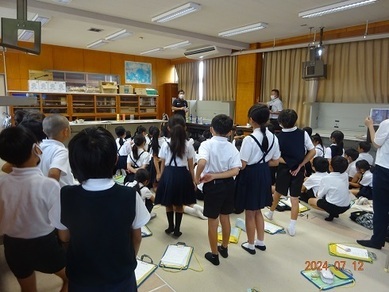 写真：出前講座（菅生小学校）2
