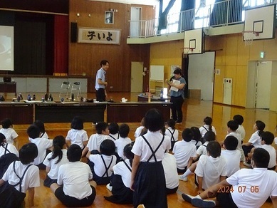 写真：出前講座（連島西浦小学校）2