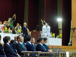 写真：選手宣誓