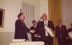 photo: official signing ceremony attended by Kurashiki Mayor and Christchurch Mayor 02