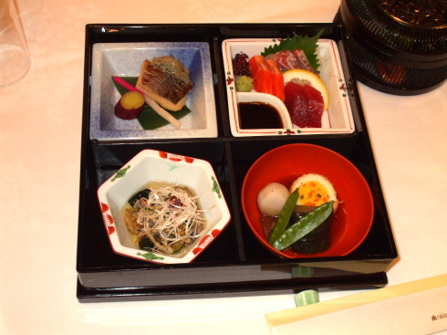 写真:和食を堪能