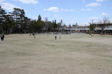 写真：渡り廊を望む
