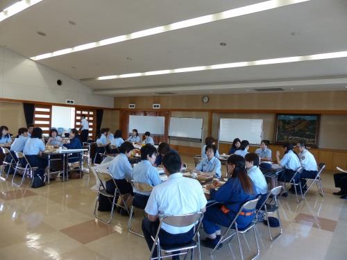 写真:情報交換