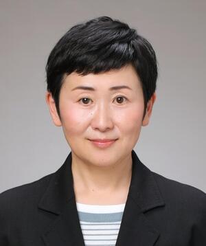 写真：江原委員