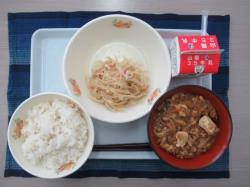 写真:小学校献立2023年10月10日
