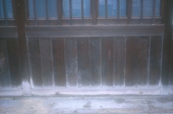 写真：無双板張