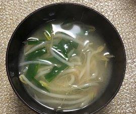 写真：もやしのみそ汁