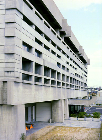 写真：倉敷市庁舎(現 倉敷市美術館)の外観