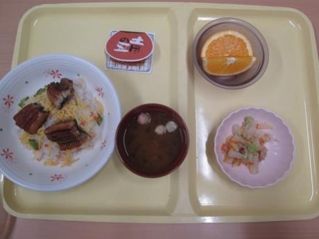 写真:行事食「土用の丑」