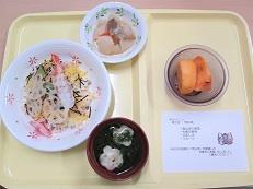 写真:郷土食「岡山県」ばら寿司