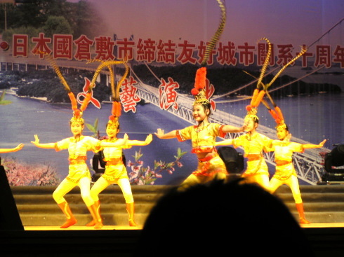 写真：中国民間舞踊