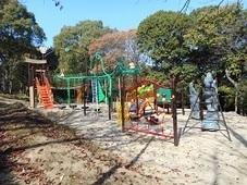 写真：アスレチック遊具1