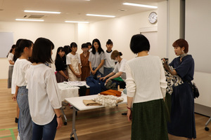 写真：ファッションショー練習1