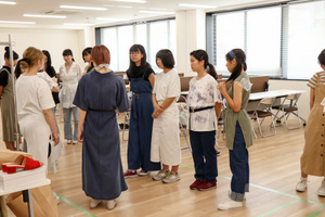 写真：ファッションショー練習4