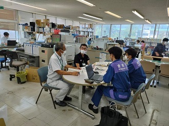 写真：打合せ1